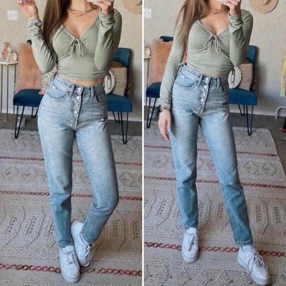 WeWoreWhat Danielle High Rise Straight Jeans - Picture 4 of 8